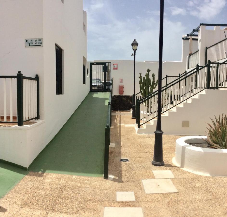 Apartamento Lanzarote Volcano Puerto del Carmen  Bagian luar foto